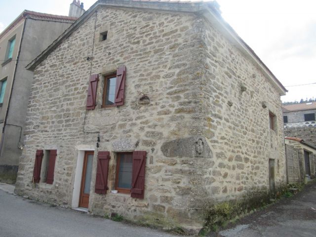 Maison de village, Jolie maison en pierres avec terrain non attenant dans le secteur de Langogne Campagne 