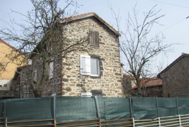Maison de village, Maison en pierres avec jardin dans le secteur de St Martin de Fugères - Le Monastier