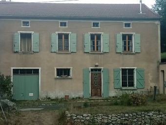 Ferme rénovée, Maison avec 2000 m² de terrain dans le secteur de Lanarce - Astet